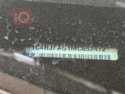 جیپ گراند شیرۆکی